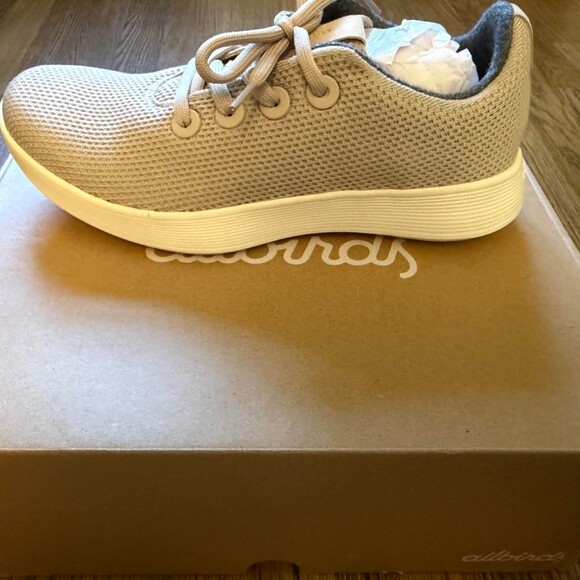 Allbirds Shoes - Allbirds Tree Runner in cream & tan M8 #allbirds #sustainable